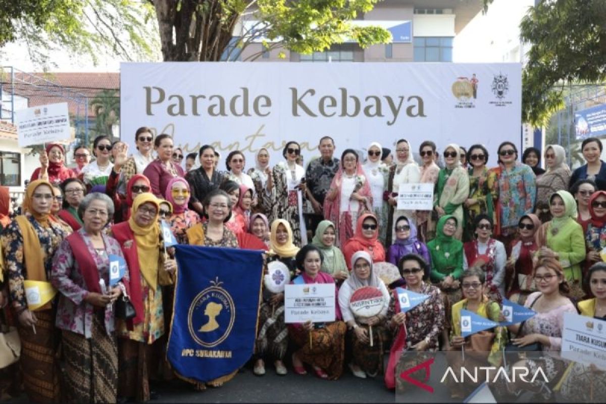 Solo perkuat kota budaya melalui pergelaran Parade Kebaya